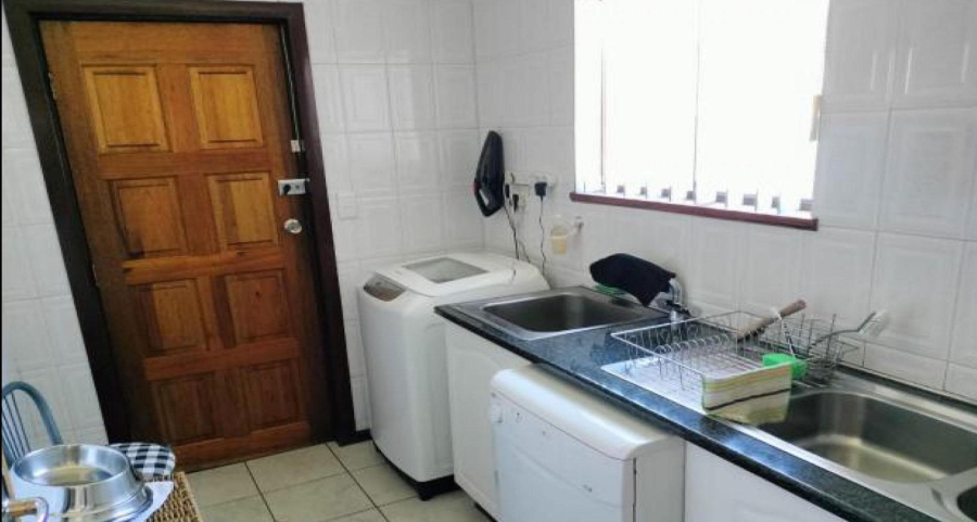 3 Bedroom Property for Sale in Klippoortje Gauteng