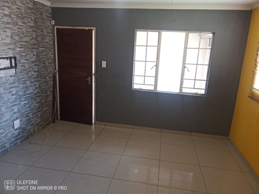 3 Bedroom Property for Sale in Windmill Park Gauteng