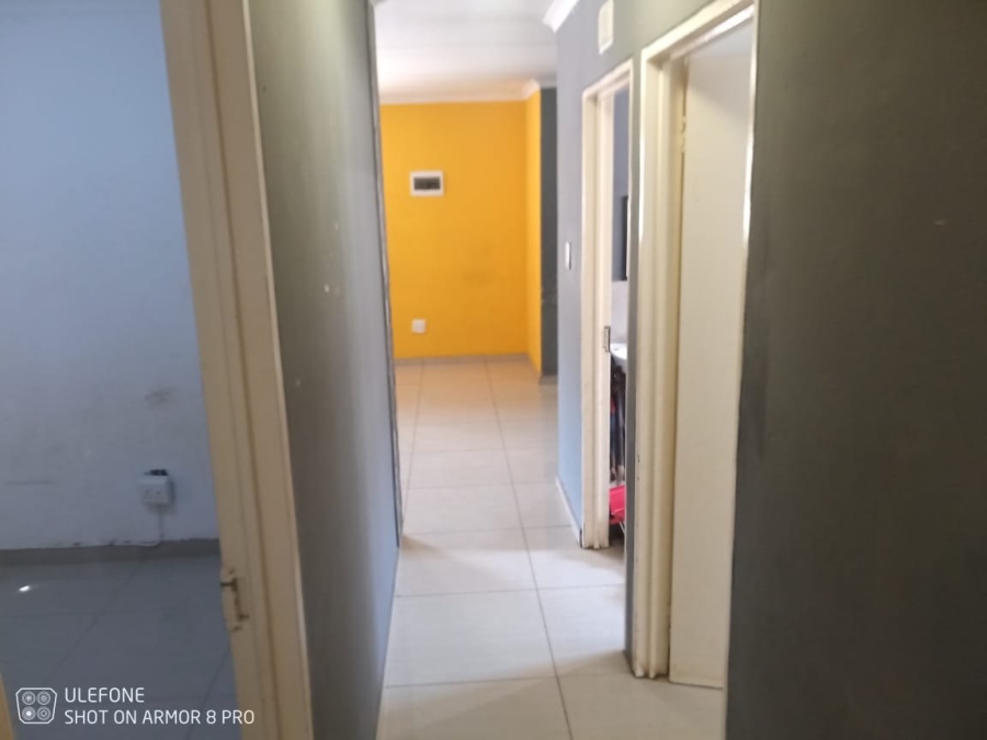 3 Bedroom Property for Sale in Windmill Park Gauteng