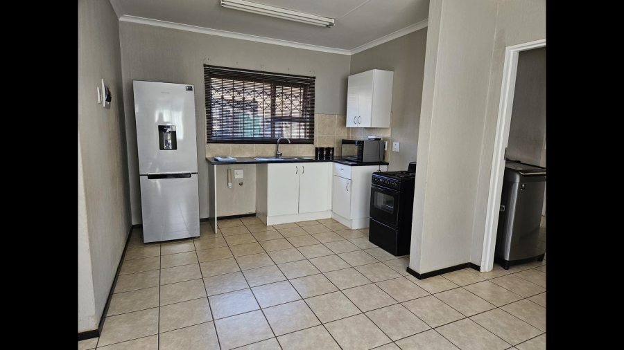 3 Bedroom Property for Sale in Crystal Park Gauteng