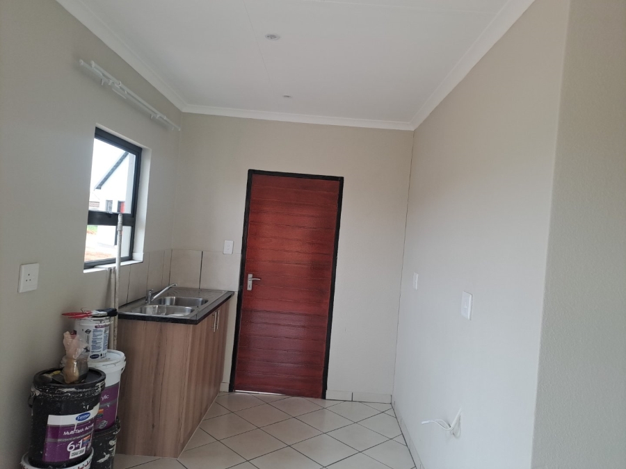 3 Bedroom Property for Sale in Crystal Park Gauteng