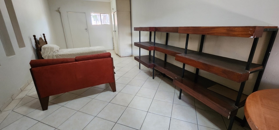 6 Bedroom Property for Sale in Laudium Gauteng