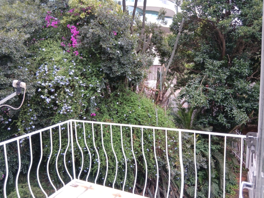 To Let 1 Bedroom Property for Rent in Sandton Central Gauteng