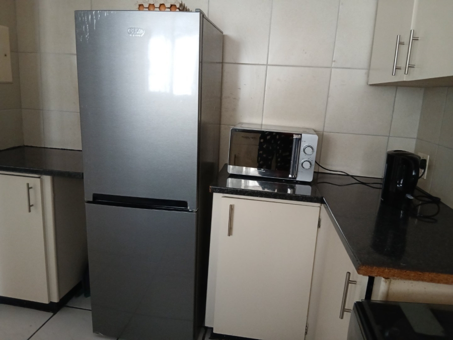 To Let 1 Bedroom Property for Rent in Sandton Central Gauteng