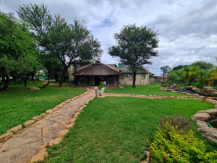 4 Bedroom Property for Sale in Bultfontein A H Gauteng