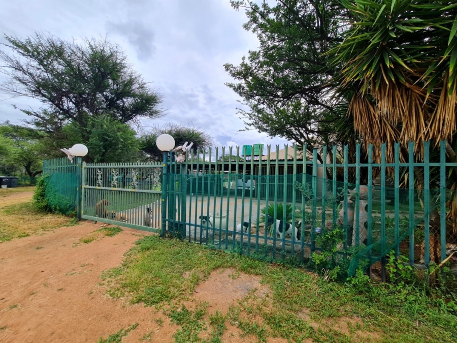 4 Bedroom Property for Sale in Bultfontein A H Gauteng