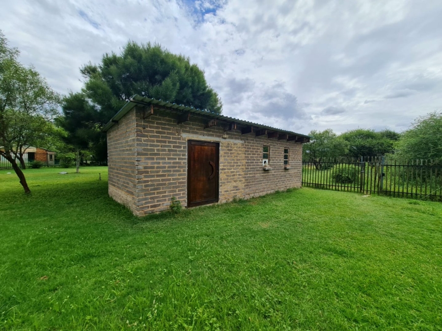 4 Bedroom Property for Sale in Bultfontein A H Gauteng