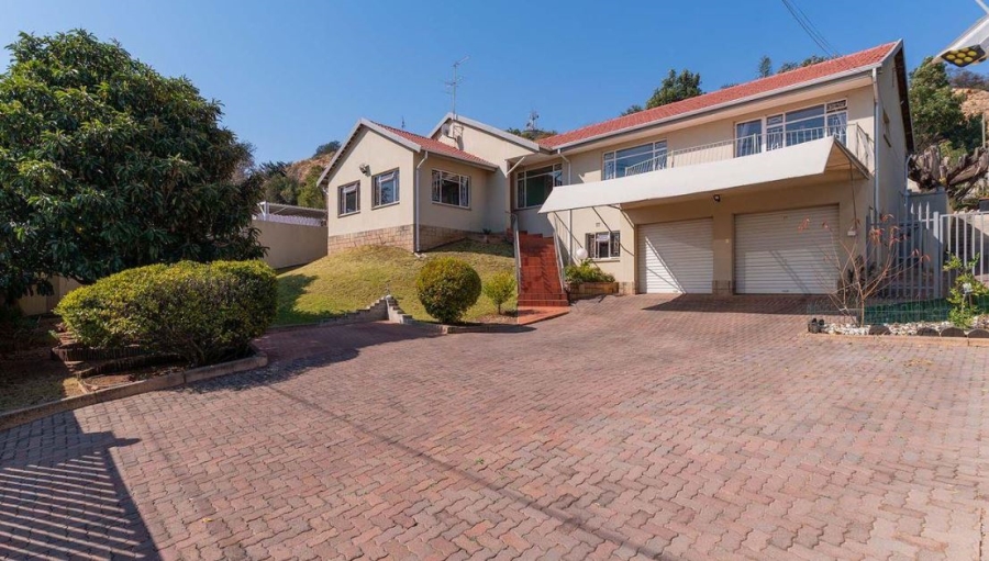 4 Bedroom Property for Sale in Sunnyrock Gauteng