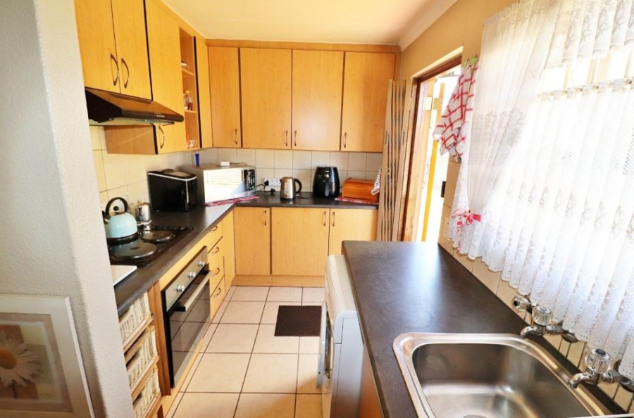 3 Bedroom Property for Sale in Sunnyridge Gauteng