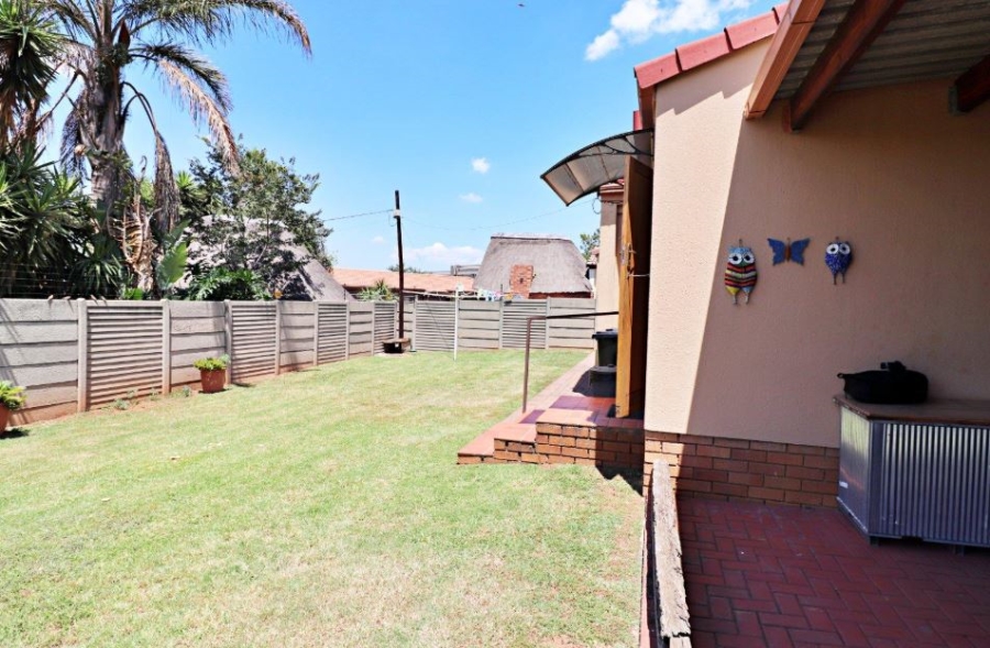 3 Bedroom Property for Sale in Sunnyridge Gauteng