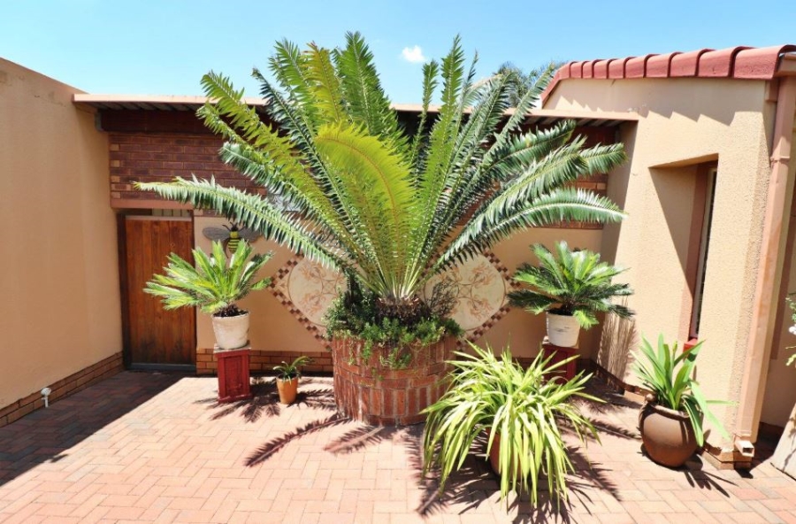 3 Bedroom Property for Sale in Sunnyridge Gauteng