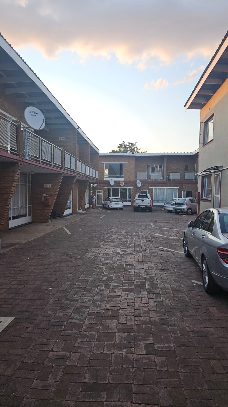 To Let 1 Bedroom Property for Rent in Witfield Gauteng