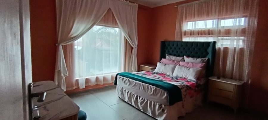 To Let 4 Bedroom Property for Rent in Noordwyk Gauteng