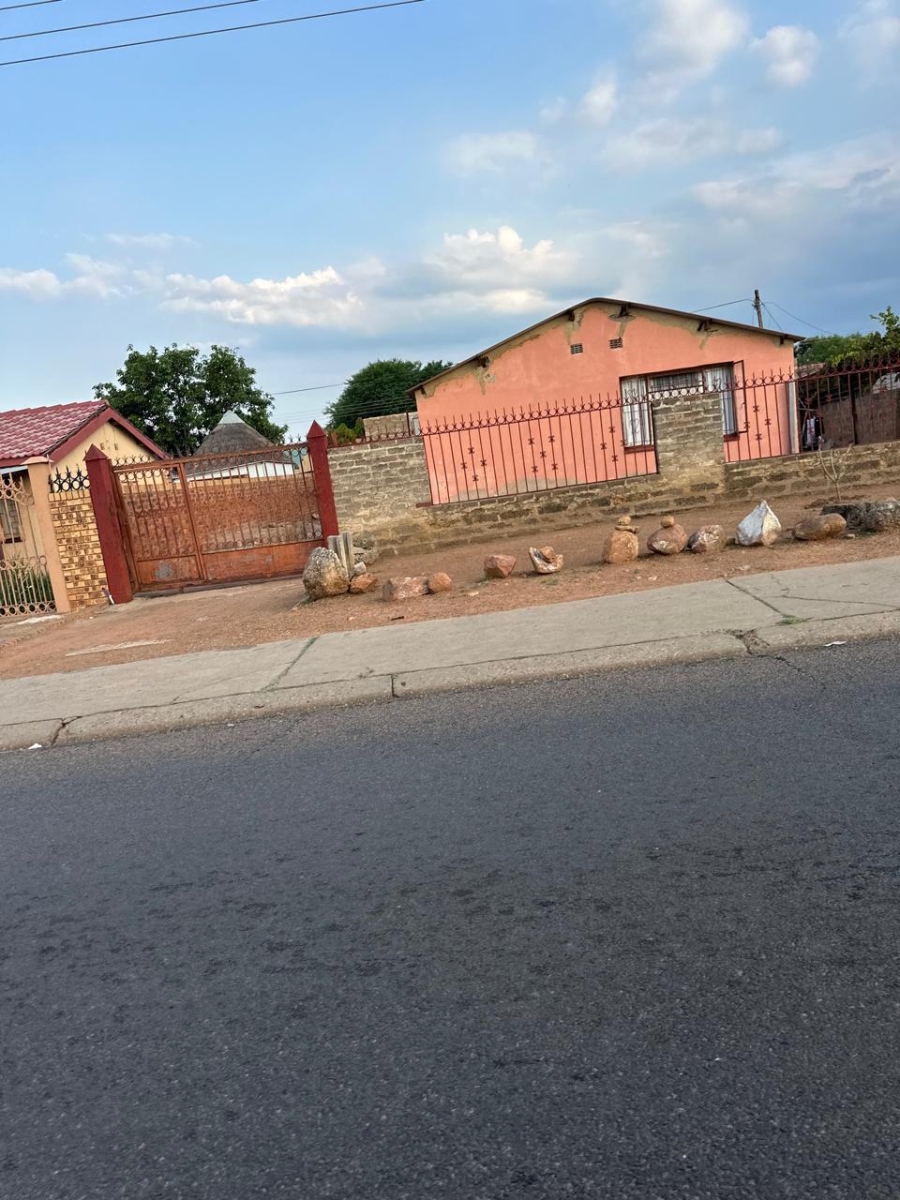 2 Bedroom Property for Sale in Jabulani Gauteng