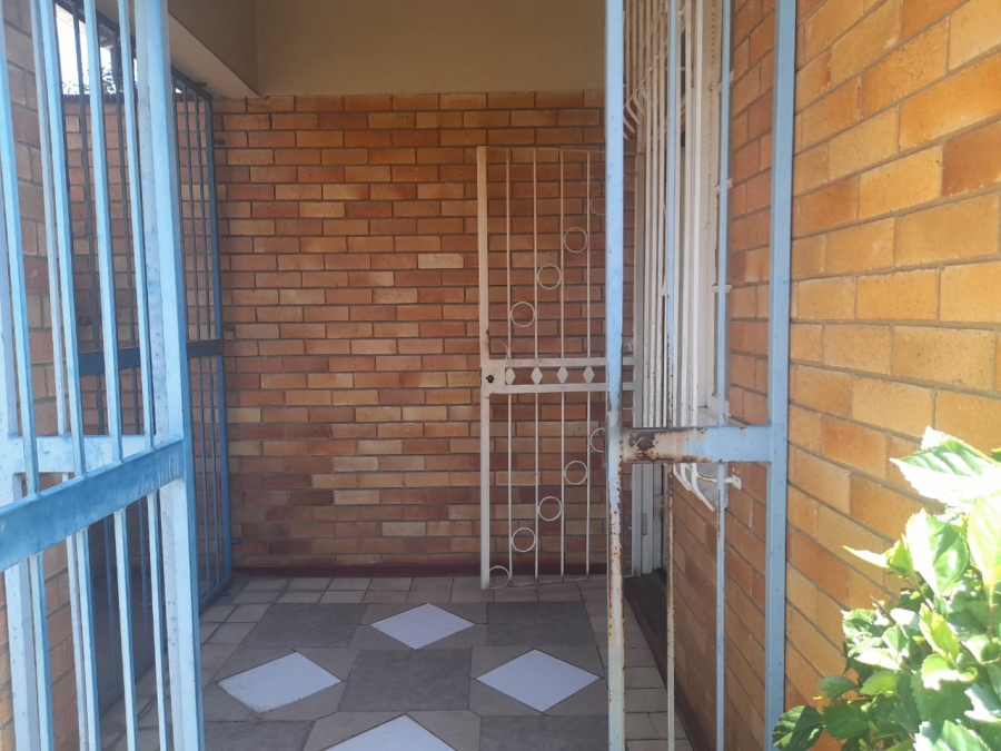 3 Bedroom Property for Sale in Rosettenville Gauteng