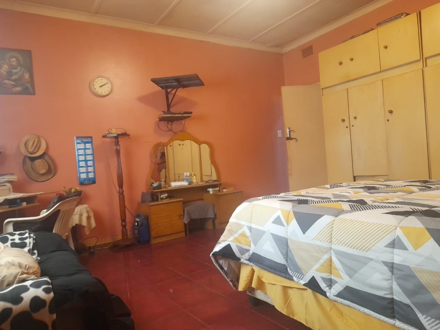 3 Bedroom Property for Sale in Rosettenville Gauteng