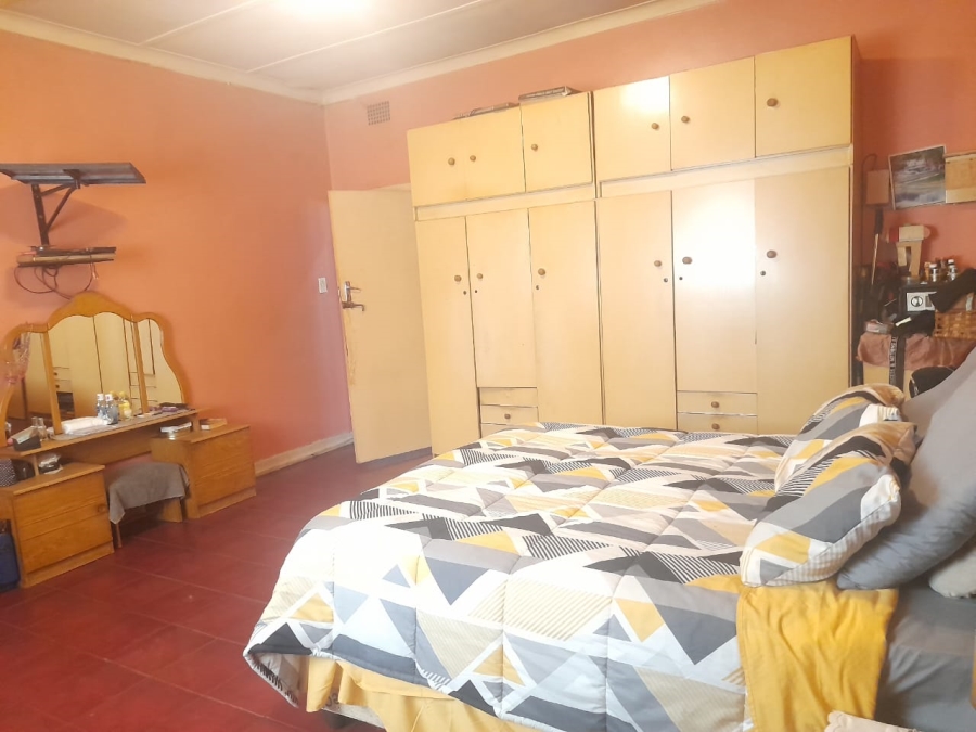 3 Bedroom Property for Sale in Rosettenville Gauteng