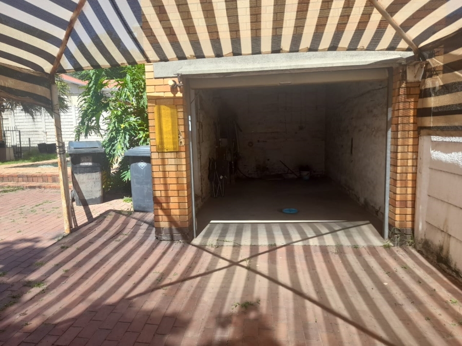 3 Bedroom Property for Sale in Rosettenville Gauteng