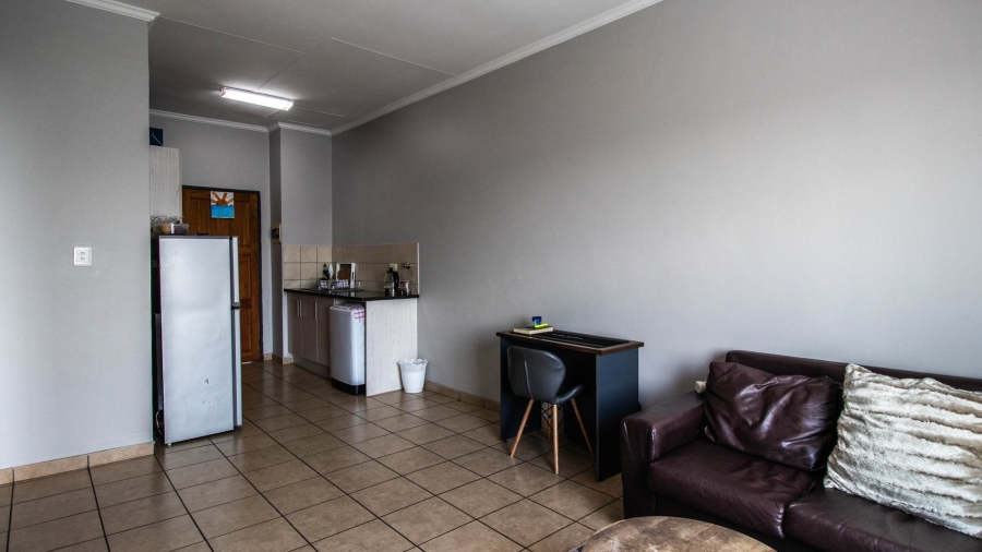 To Let 2 Bedroom Property for Rent in Noordwyk Gauteng