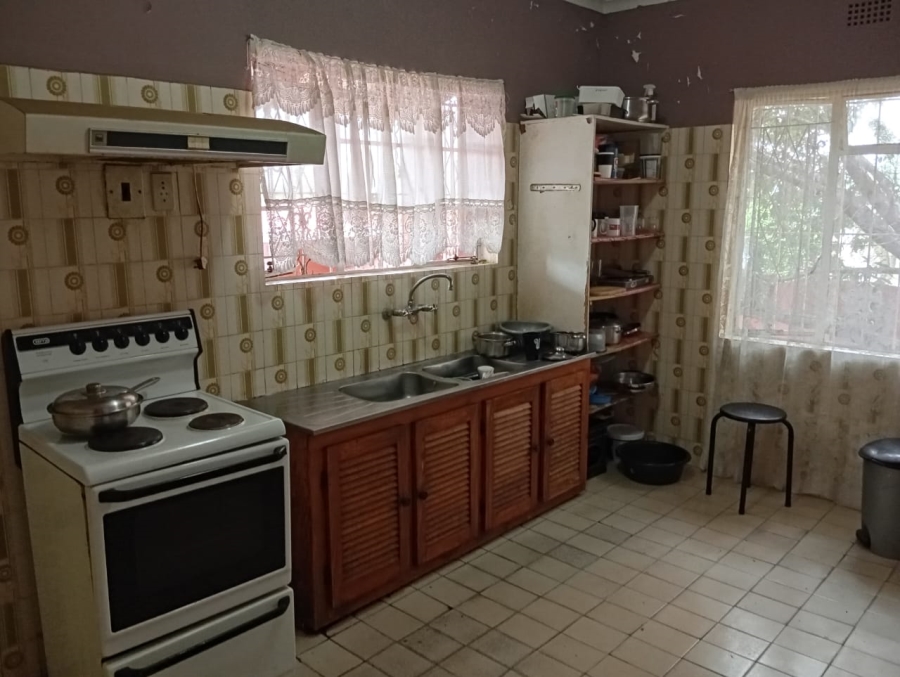 2 Bedroom Property for Sale in Rosettenville Gauteng