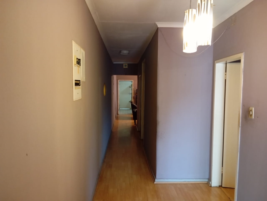 2 Bedroom Property for Sale in Rosettenville Gauteng