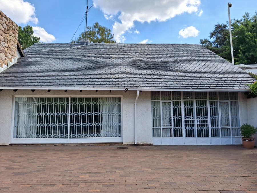 5 Bedroom Property for Sale in Hyde Park Gauteng