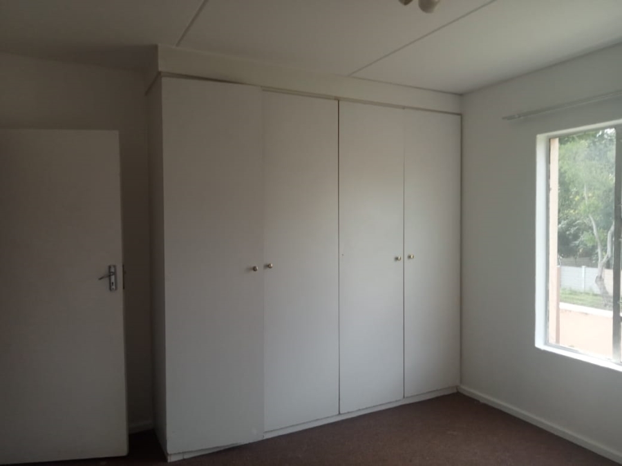 To Let 3 Bedroom Property for Rent in Vorna Valley Gauteng