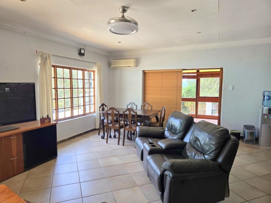 3 Bedroom Property for Sale in Mountain View Gauteng