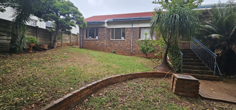 4 Bedroom Property for Sale in Pierre Van Ryneveld Gauteng