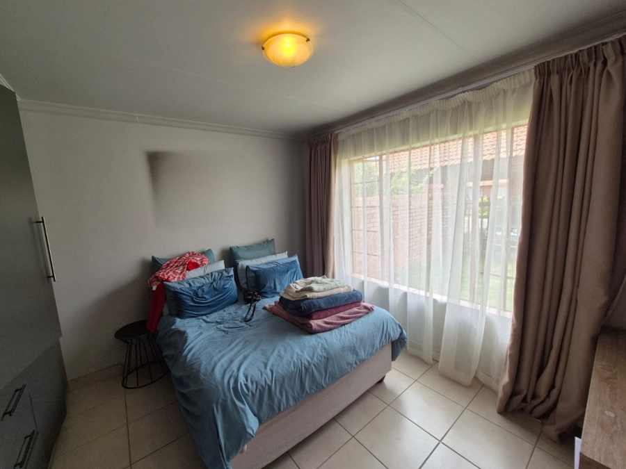 3 Bedroom Property for Sale in Annlin Gauteng