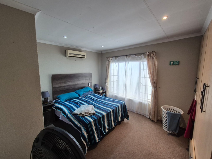 2 Bedroom Property for Sale in Annlin Gauteng