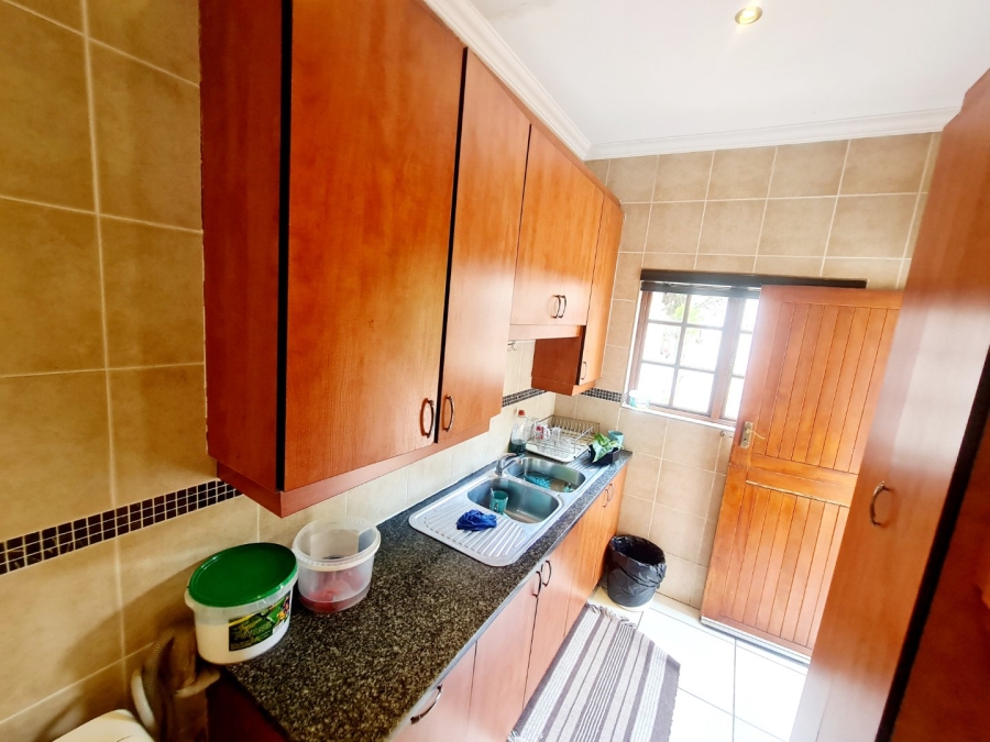 To Let 4 Bedroom Property for Rent in Monavoni Gauteng