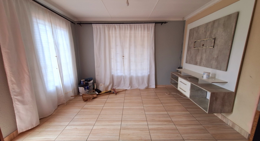 To Let 3 Bedroom Property for Rent in Mahube Valley Gauteng