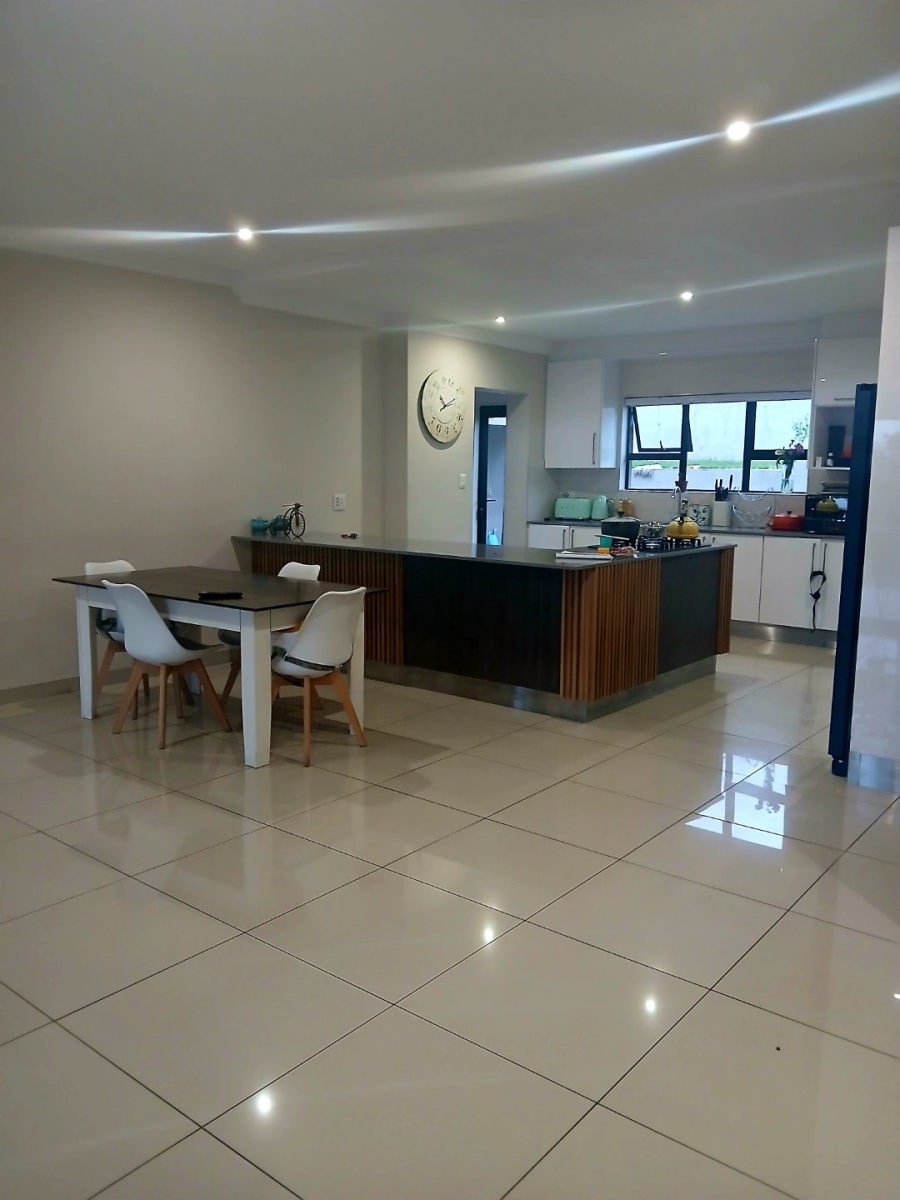 To Let 4 Bedroom Property for Rent in Silver Stone Country Estate Gauteng