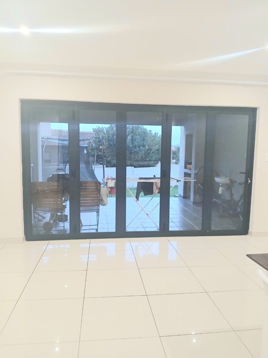 To Let 4 Bedroom Property for Rent in Silver Stone Country Estate Gauteng