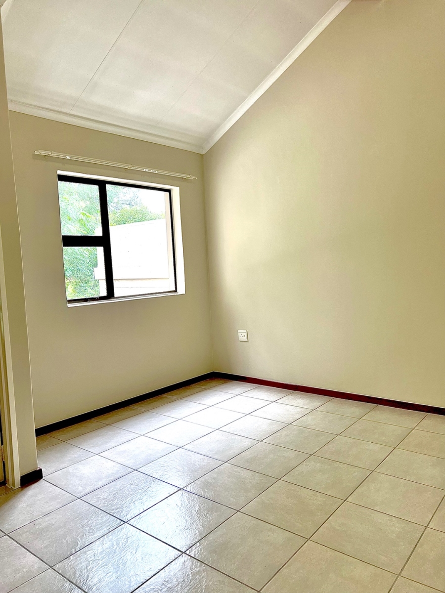 To Let 3 Bedroom Property for Rent in Paulshof Gauteng