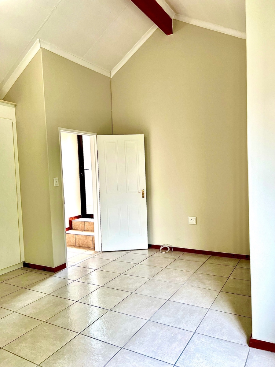 To Let 3 Bedroom Property for Rent in Paulshof Gauteng