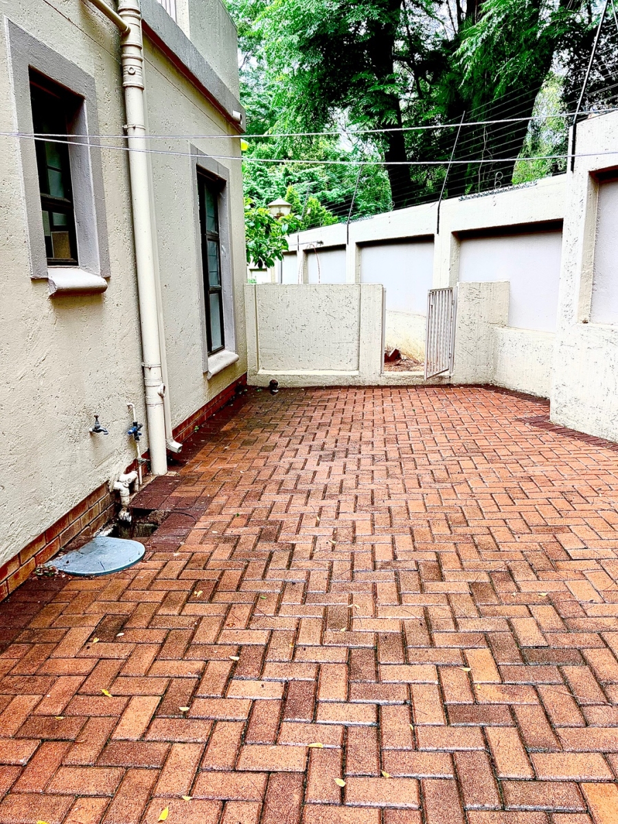 To Let 3 Bedroom Property for Rent in Paulshof Gauteng