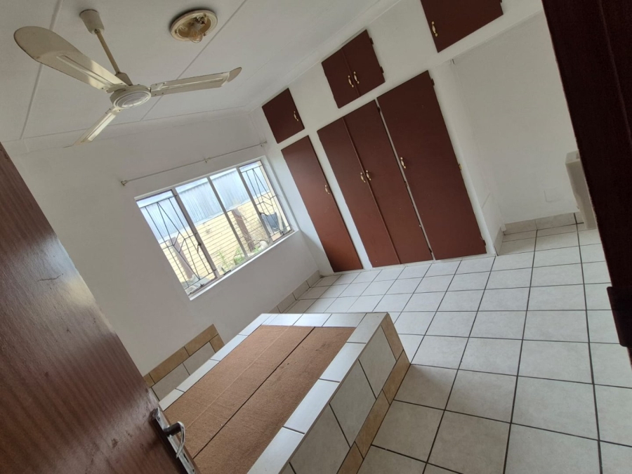 To Let 4 Bedroom Property for Rent in Daspoort Gauteng