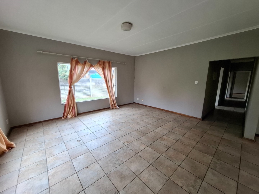 3 Bedroom Property for Sale in Pretoria North Gauteng