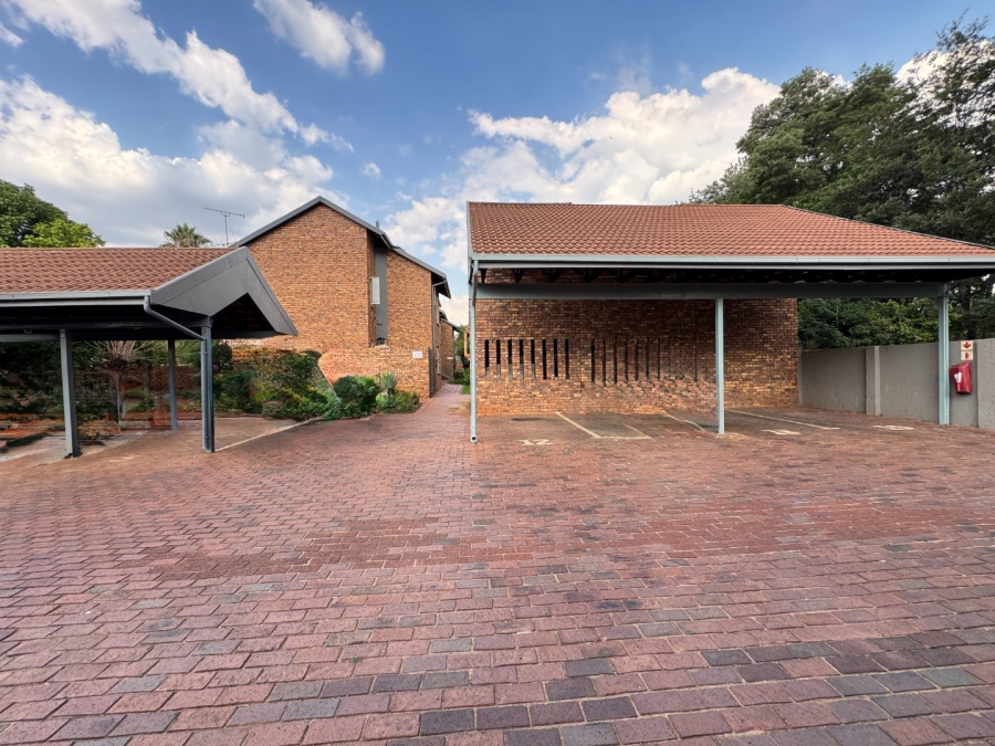 2 Bedroom Property for Sale in Clubview Gauteng