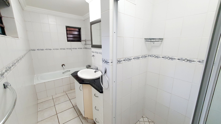 To Let 3 Bedroom Property for Rent in Wonderboom Gauteng