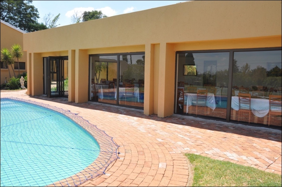 28 Bedroom Property for Sale in Glen Austin Gauteng