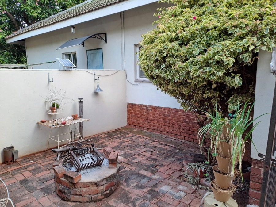 3 Bedroom Property for Sale in Dorandia Gauteng