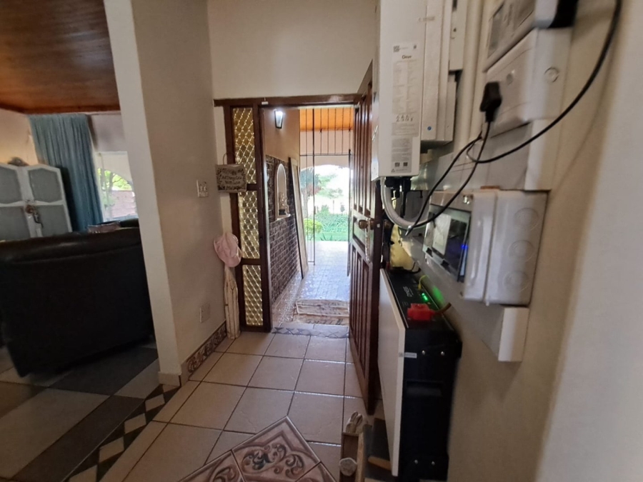 3 Bedroom Property for Sale in Dorandia Gauteng