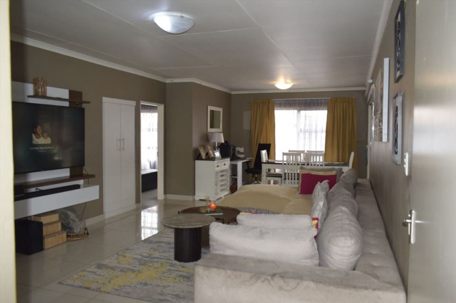 3 Bedroom Property for Sale in Parkrand Gauteng