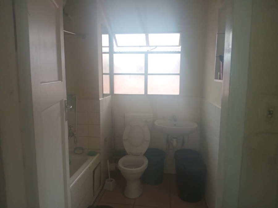 2 Bedroom Property for Sale in Sunnyside Gauteng