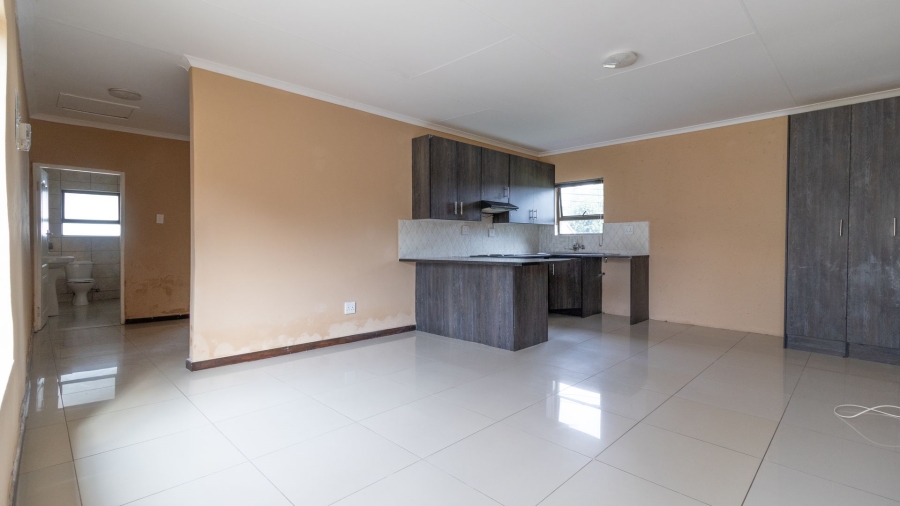 4 Bedroom Property for Sale in Meredale Gauteng