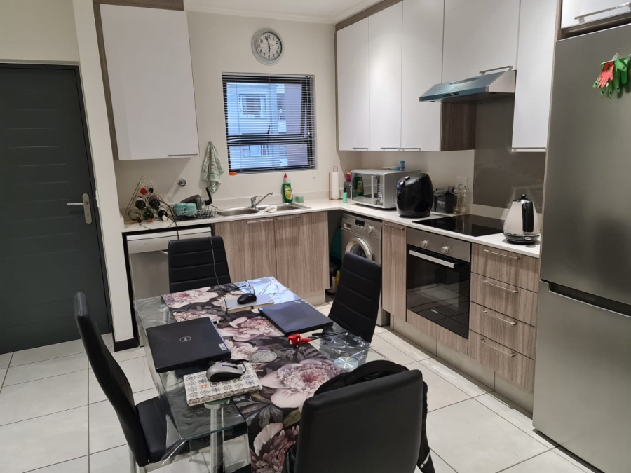 To Let 2 Bedroom Property for Rent in Lonehill Gauteng