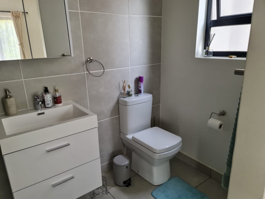 To Let 2 Bedroom Property for Rent in Lonehill Gauteng